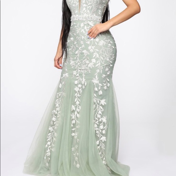 Fashion Nova- Maxi Dress- size XL - Picture 3 of 5